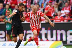 开云官网-红牛二队完胜阿斯顿马丁，勒克莱尔统治全场