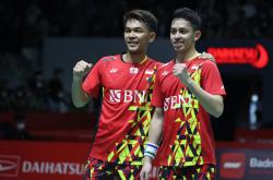 开云体育下载-丹麦队完胜印尼队，石宇奇带队取胜