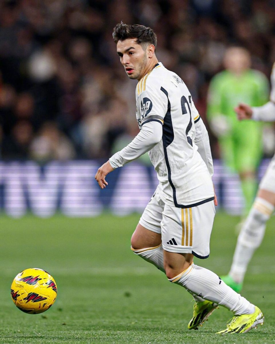 关于皇马逆转塞维利亚,穆勒绝境逆转的信息 关于皇马逆转塞维利亚,穆勒绝境逆转的信息